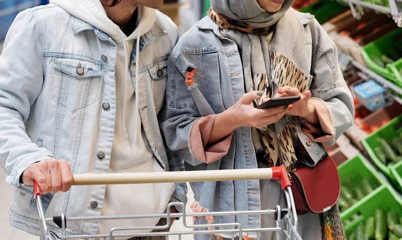 Zvuk mých podpatků na svatbě mého manžela