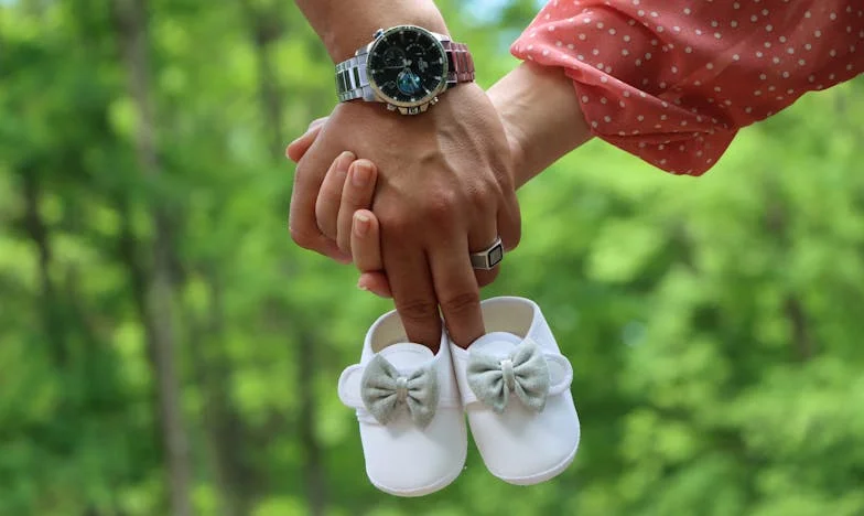 Když jsem sundala jeho košili, pochopila jsem všechno – Tajemství české rodiny odhaleno v koupelně