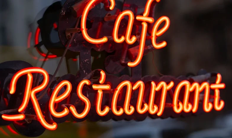 Mám právo na štěstí v sedmapadesáti? Milenin příběh o lásce, nedůvěře a rodinných poutech