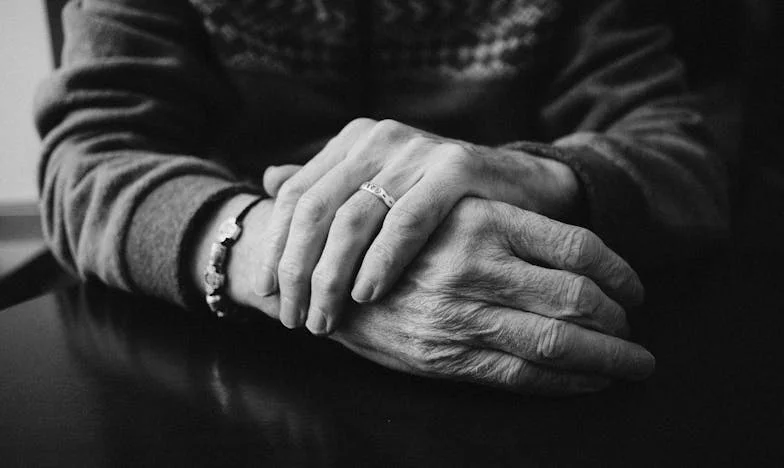 Na kolenou v kuchyni: Jak mi víra pomohla přežít rodinné napětí