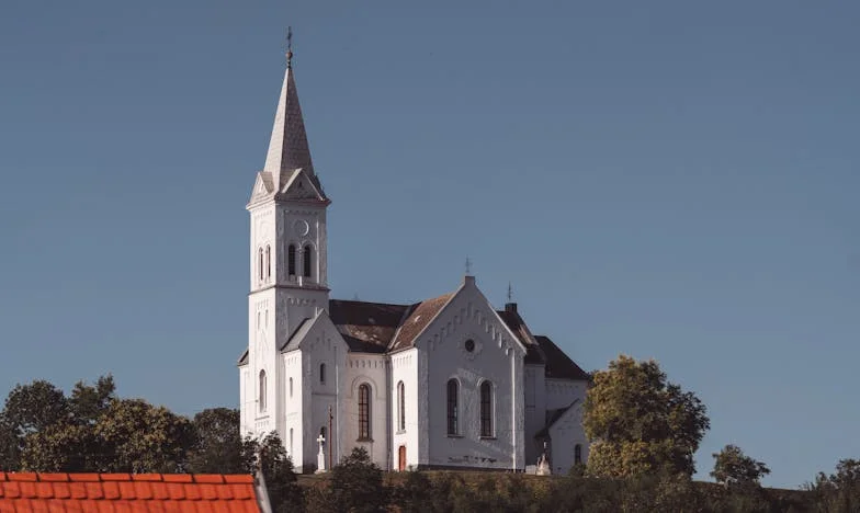 Mezi domem a obětí: Kolik dlužím své tchyni?