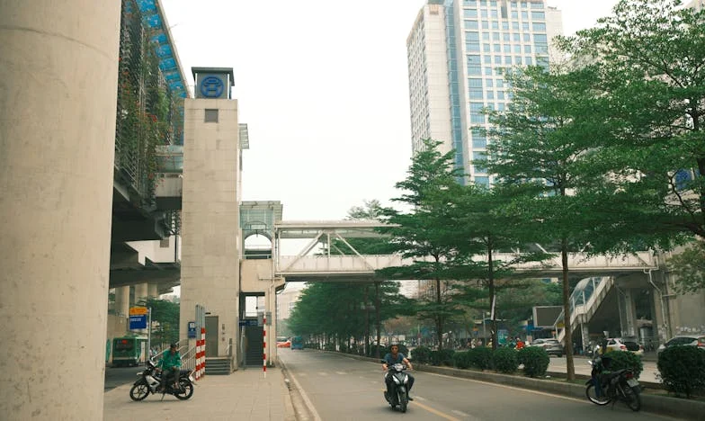 Granice za ścianą: Jak Weronika nauczyła się mówić „dość” sąsiedzkiej bezczelności