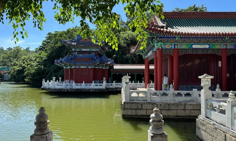 Rozbite lustro: Historia zdrady i walki o siebie – opowieść Mileny z Warszawy