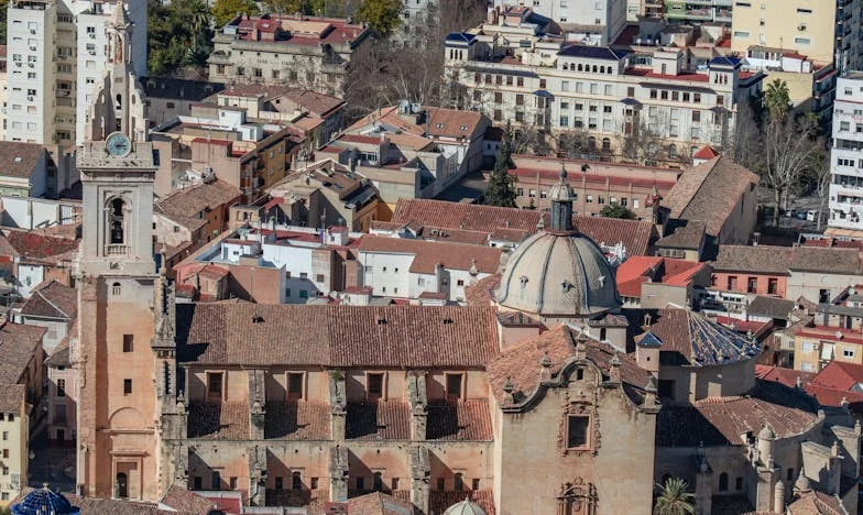 "Weź to dziecko, mnie to nie obchodzi. Ale daj mi pieniądze" – Moja historia sprzedanej córki
