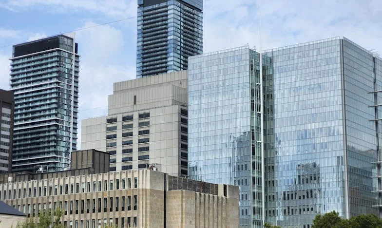 Bivša teściowa po mojej stronie: Jak babcia uratowała mojego syna