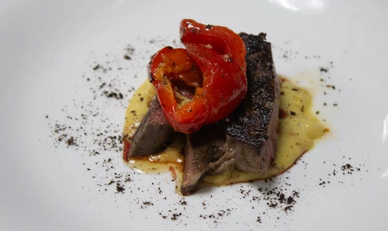 Boli tak bardzo: Moje życie jako narzędzie w rękach rodziców. Czy w końcu odważę się być sobą?