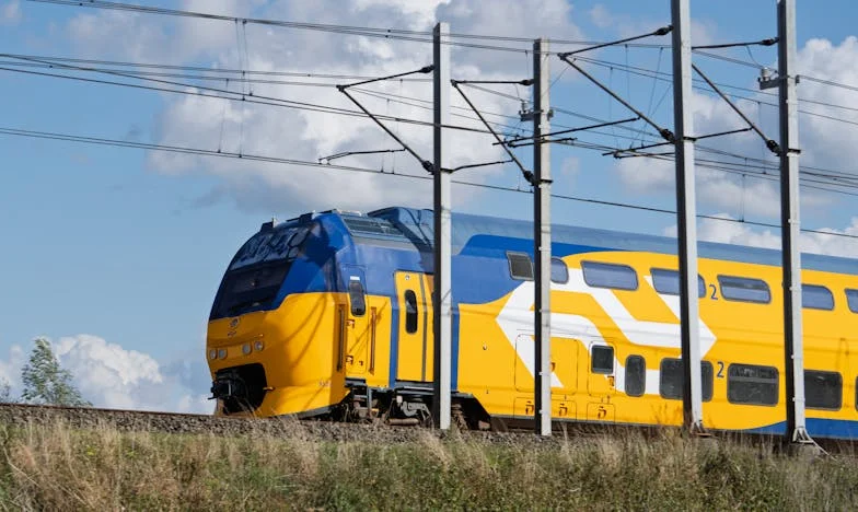 Iluzja idealnej miłości: Jak odkryłam, że mój mąż prowadził podwójne życie