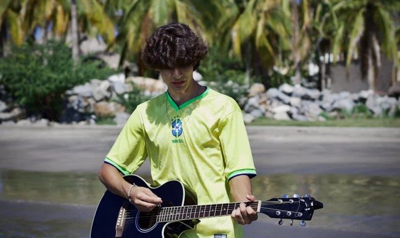 Miłość w cieniu oczekiwań: Historia, której nie pozwolono rozkwitnąć