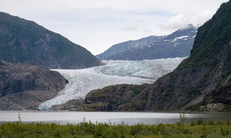 Wakacje, które rozdarły moją rodzinę: Opowieść o babci, pieniądzach i niezrozumieniu