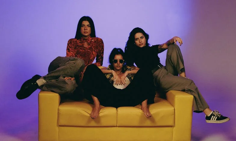 Złamane obietnice domu: Mój powrót, który nie był powrotem