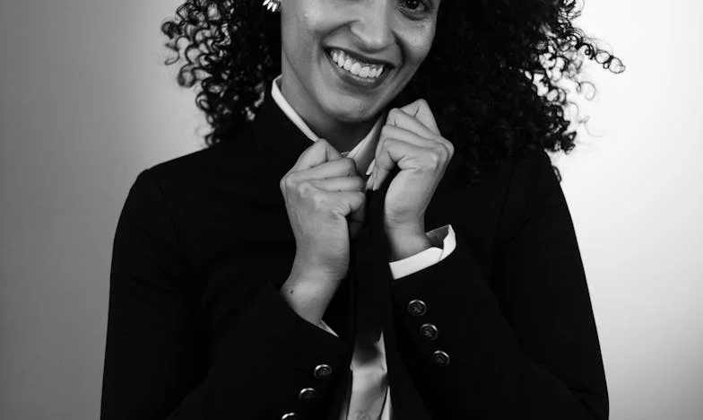 Dla kogoś jesteś niezwykle cenna: Opowieść o rodzinnych ranach i sile przebaczenia