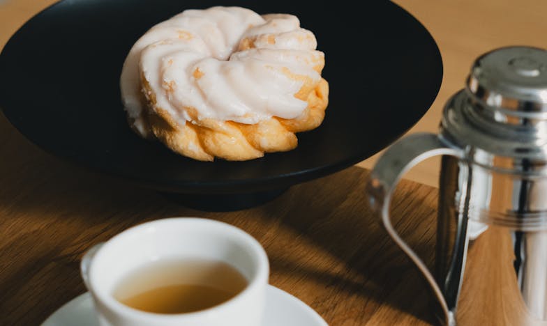 Nie spiesz się z weselem, Marto! – Ucieczka panny młodej spod tyranii rodziny narzeczonego