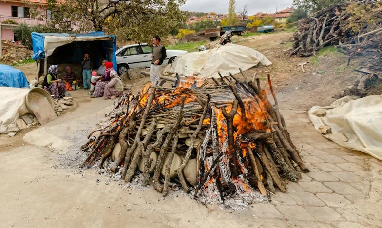 Wyrzuciłam teściów i męża z domu. Nie żałuję ani chwili — moje życie zaczęło się na nowo.