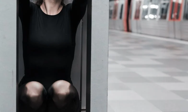 "Ela kontra teściowej: Czy warto kochać mężczyznę, który nigdy nie dorósł?"