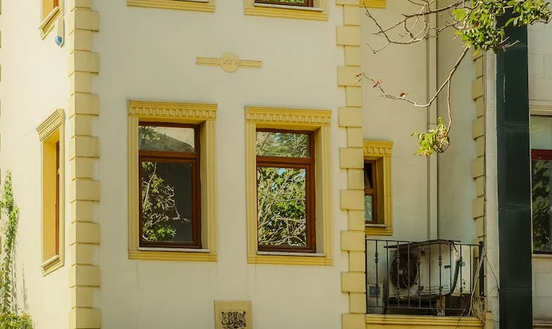 Oddałam im mieszkanie, a na mój jubileusz nie przyszli – czy matka naprawdę nigdy nie zasługuje na wdzięczność?