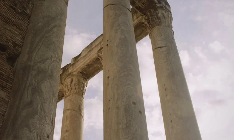 Cień nad naszą rodziną: Gdy wątpliwość rozdarła nasze życie