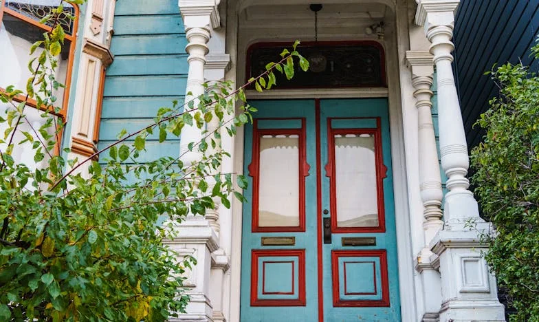 Jedno zdjęcie, które zmieniło wszystko: Powrót do przeszłości z grupą 'Absolwenci 1986'