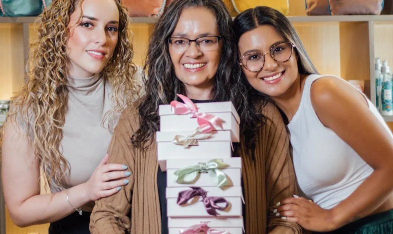 Za ścianą – nie ma spokoju: Opowieść o sąsiedzkim piekle i rodzinnych ranach