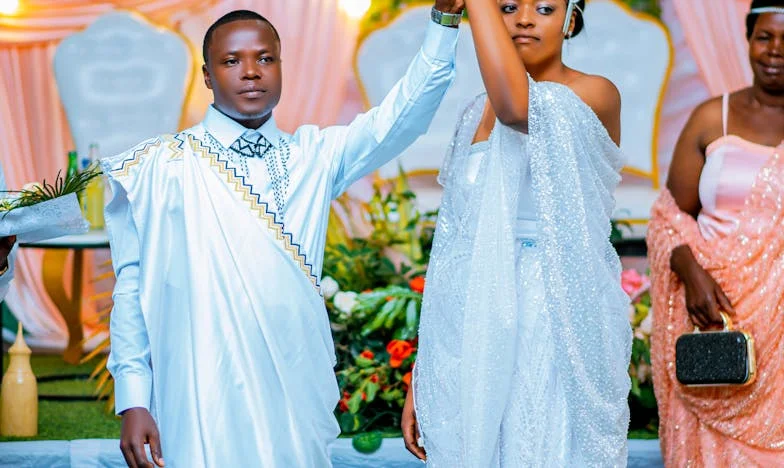 Kiedy przeszłość puka do drzwi: Tajemnica Lucji i rana rozbitej rodziny