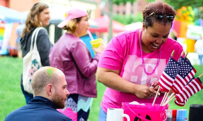 Miłość po sześćdziesiątce: Gdzie prowadzi mapa serca?
