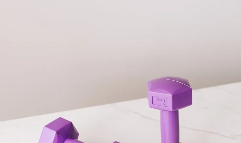 Miłość w cieniu: Historia Marty i zakazanych uczuć