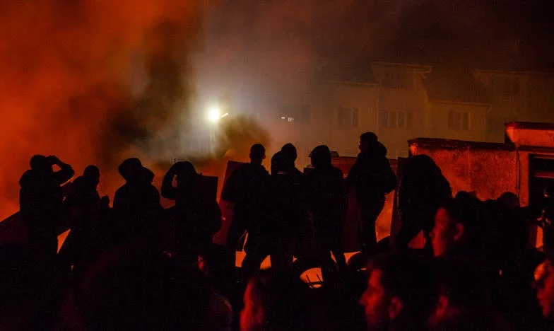 Mój syn nie będzie pantoflarzem: Rodzinne spotkanie przy herbacie, które zmieniło wszystko