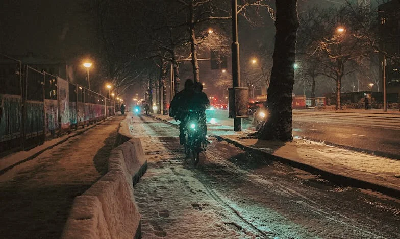 Noworoczna burza: Gdy niespodziewana panna młoda wywraca życie do góry nogami