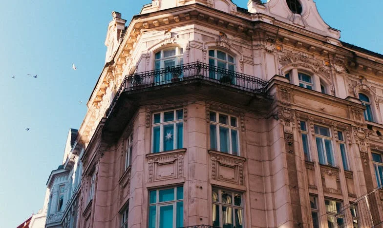 Sekret z ulicy Głównej: Jak mój wnuk otworzył mi oczy na rodzinę, którą myślałam, że znam