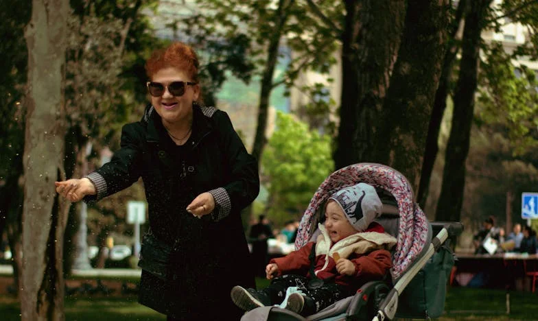 Dom w skale: Cena za trzy dekady życia