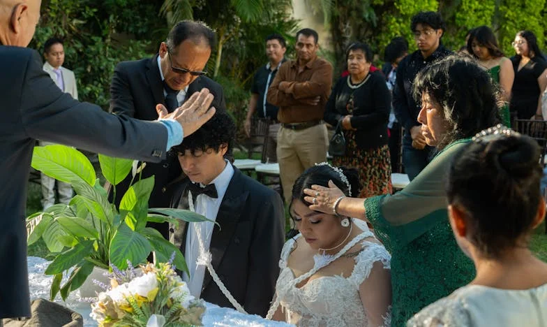 Między półkami lodówki – opowieść o rodzinnych granicach