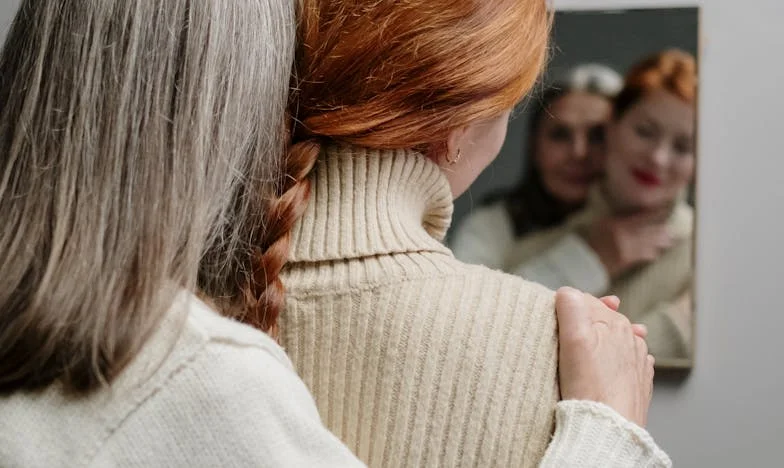 Listy z ciemności: Tajemnice spod dziadkowej piwnicy