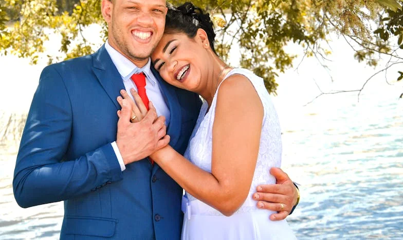 Między Dwoma Ogniskami: Gdy Mąż Żąda, By Moja Mama Opuściła Nasz Dom