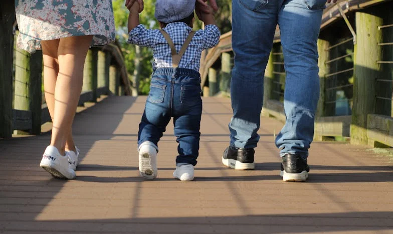 Dzień, w którym przestałam odbierać telefon: Jak odnalazłam siebie po latach bycia „mamą na zawołanie”