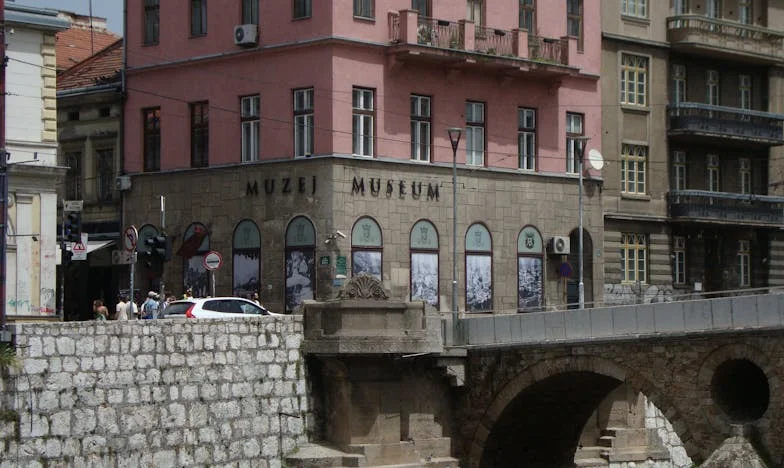 Kiedy obcy staje się domem: Historia mężczyzny bez imienia i polskiej kobiety, która przywróciła mu siebie