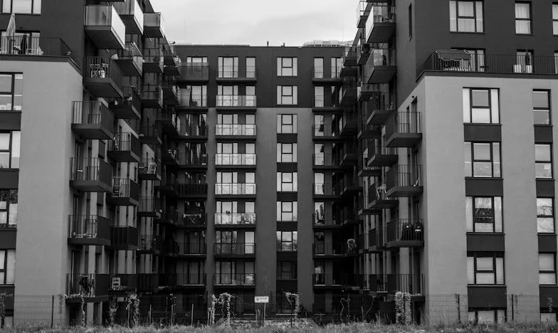 Kiedy ojciec odszedł, musiałam wyrzucić jego kochankę – i straciłam całą rodzinę