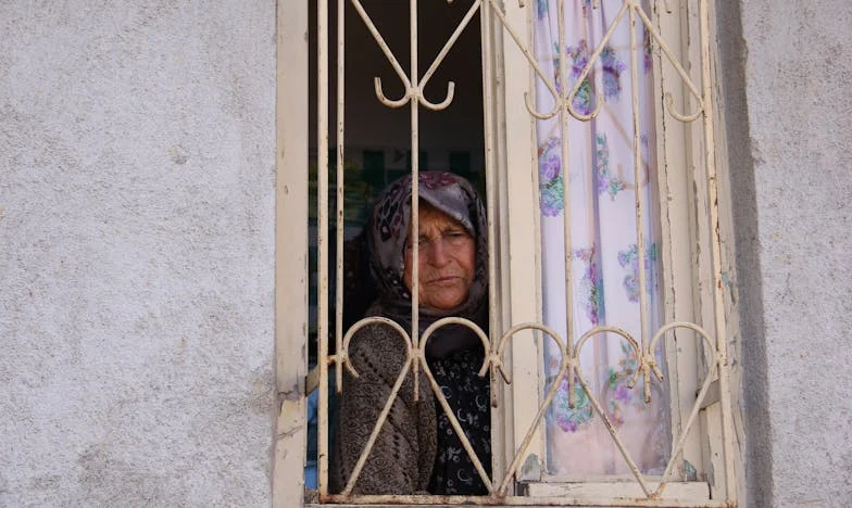 Kiedy Życzliwość Staje się Pułapką: Moja Walka z Teściową