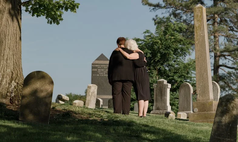 Złamana szklarnia i kobieca przebiegłość: Jak intryga prawie zniszczyła dwa domy