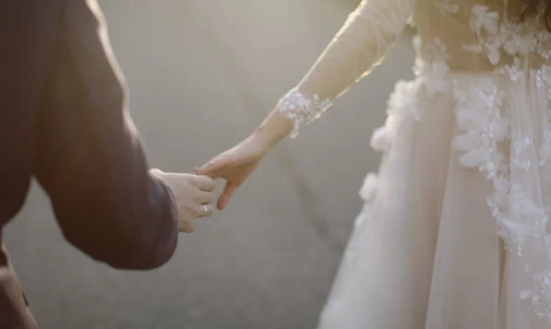 When Betrayal Moved In: My Husband’s Mistress and the Night My World Changed