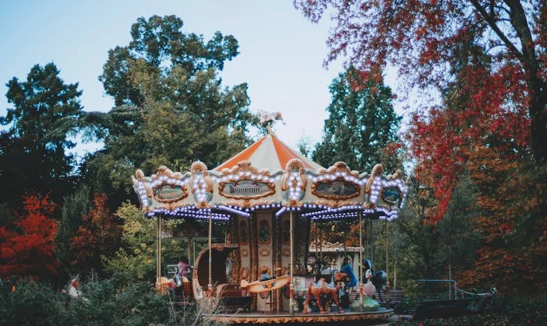 Choosing You, Choosing Myself: A Story of Friendship, Family, and Small-Town Dreams