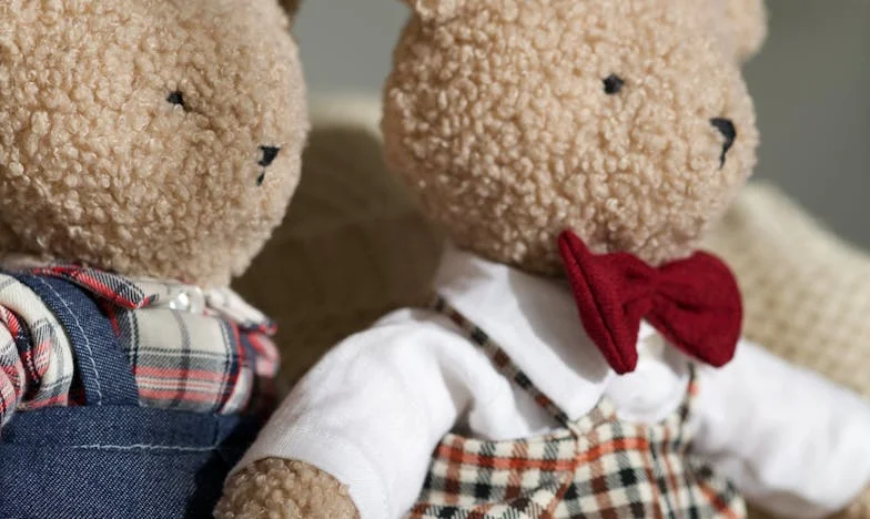 Empty Cups and Echoes: Regina's Longing for Connection