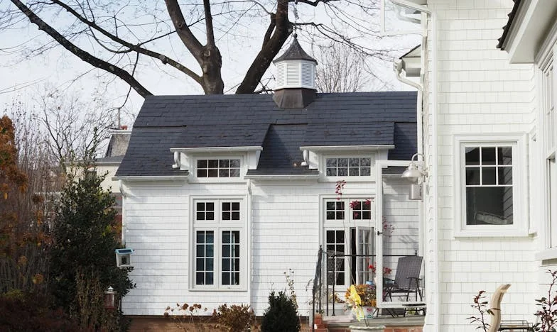 A Lonely Christmas: Reflections from Apartment 1B