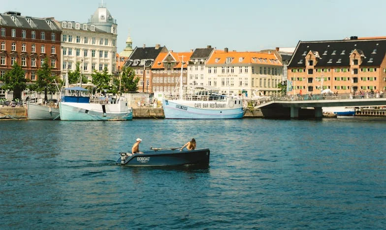 Breaking the Chains: My First Taste of Freedom After Leaving My Family