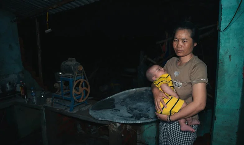 Shadows of the Past: Anna's Diary of Motherhood and Marital Crisis