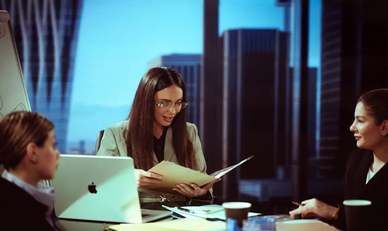 Single Dad, Third Shift: Sleepless Nights, Broken Promises, and Unexpected Hope