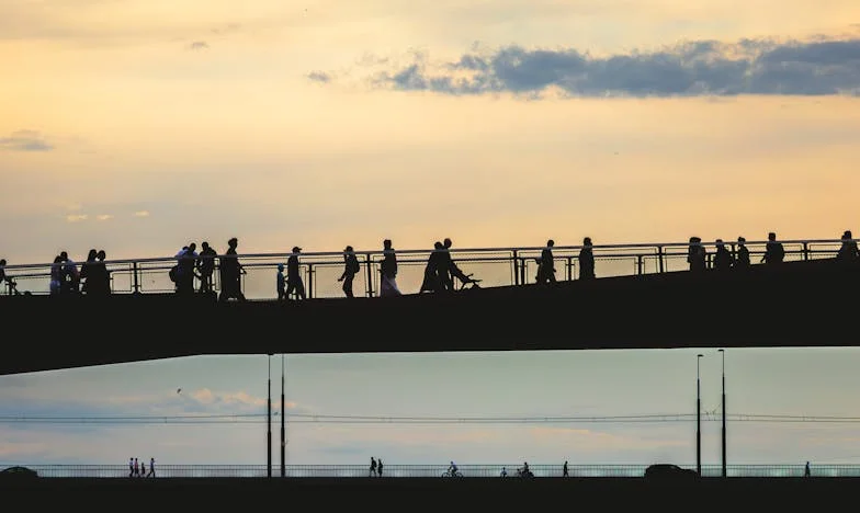 My Mother’s Warning Echoed in My Heart the Night My Best Friend Betrayed Me