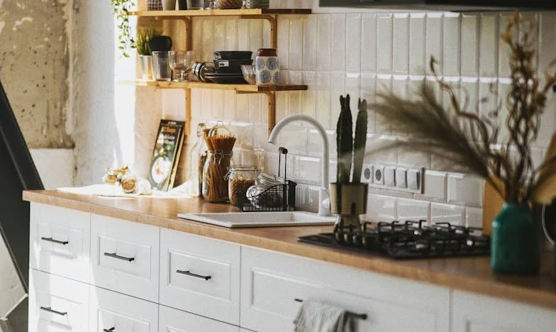 When He Said I Couldn’t Make It Alone: My Journey to Reclaim Myself