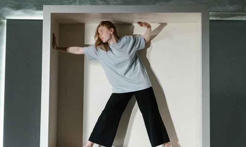 On My Wedding Night, My Husband Locked the Door: What I Discovered Changed Everything