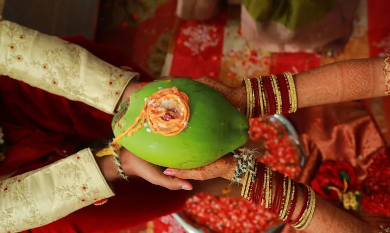 My Daughter Isn’t Going to the Beach, But Mom Still Wants My Money – A Story of Family Disappointment and the Fight for Fairness