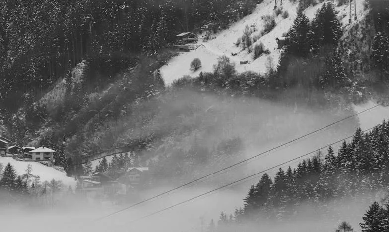 In the Shadow of Grandma’s Love: My Fight for My Daughter in a Divided Family