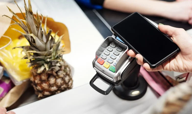 Since I Was Eighteen, I Paid Rent to My Dad. Now He Expects Me to Support Him – My Story of Family, Money, and Old Wounds